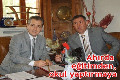 Ahırda eğitimden, okul yaptırmaya