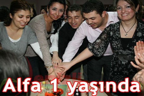 Alfa 1 yaşında