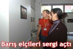 Barış elçileri sergi açtı