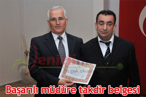 Başarılı müdüre takdir belgesi