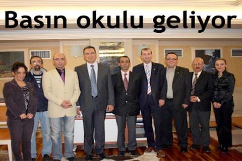 Basın okulu geliyor