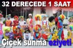 Çiçek sunma eziyeti
