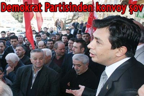 Demokrat Partisinden konvoy şov