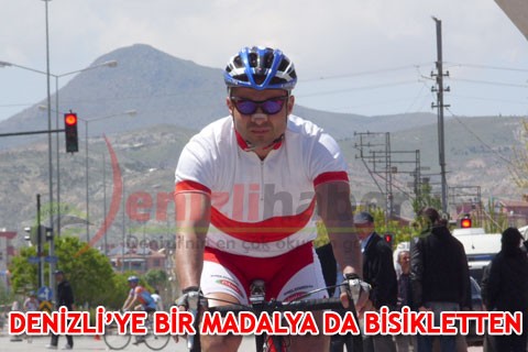 DENİZLİ’YE BİR MADALYA DA BİSİKLETTEN