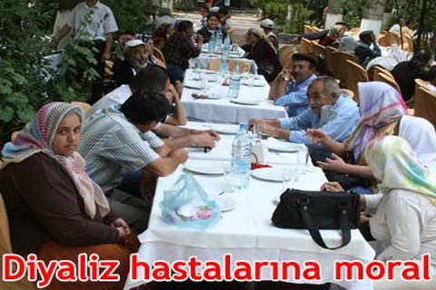 Diyaliz hastalarına moral