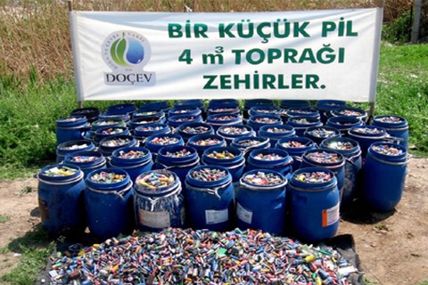 DOÇEV 2,5 ton atık pil topladı