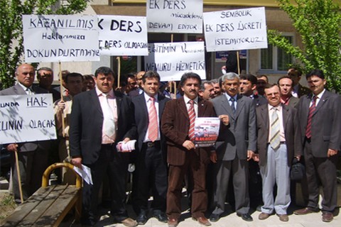 Ek derslerine zam isteği