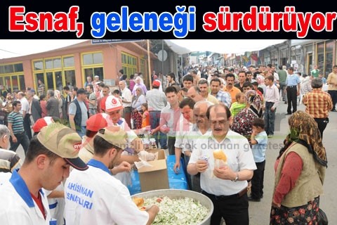 Esnaf, geleneği sürdürüyor