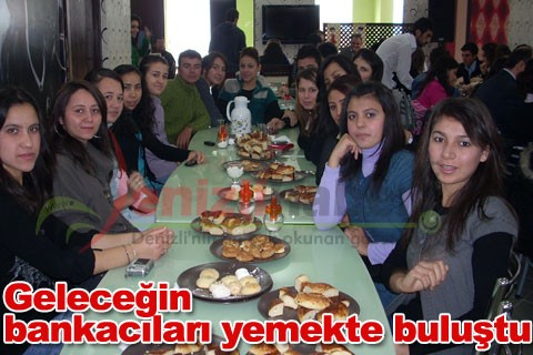 Geleceğin bankacıları yemekte buluştu