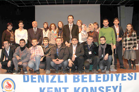 Gençlik Meclisi’nde seçim heyecanı