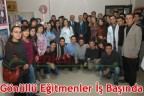 Gönüllü Eğitmenler İş Başında