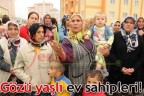Gözü yaşlı ev sahipleri!