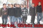 Herkes, Gürbüz oldu