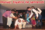 Honaz, tiyatro ile şenlendi