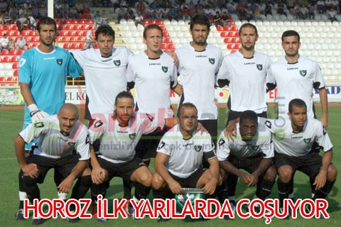 HOROZ İLK YARILARDA COŞUYOR