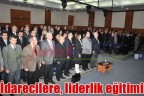 İdarecilere, liderlik eğitimi