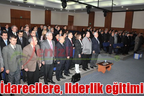İdarecilere, liderlik eğitimi