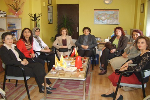 Kadınlara birlik çağrısı