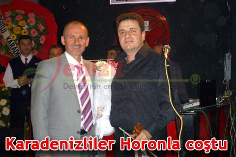 Karadenizliler Horonla coştu