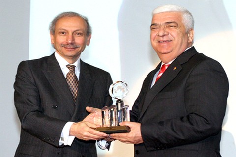 Keçeci’ye büyük ödül!