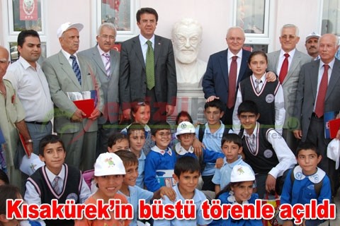 Kısakürek’in büstü törenle açıldı