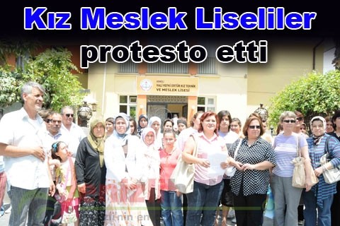 Kız Meslek Liseliler protesto etti