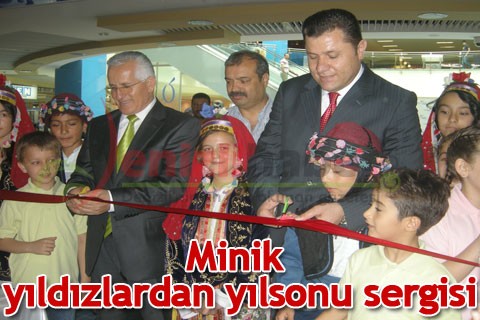 Minik yıldızlardan yılsonu sergisi