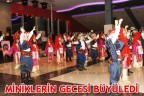 MİNİKLERİN GECESİ BÜYÜLEDİ