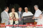 ODALARDAN VALİ ERKMEN’E VEDA YEMEĞİ