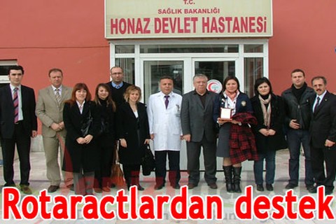 Rotaractlardan destek