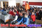 Sivil Savunma eğitiyor