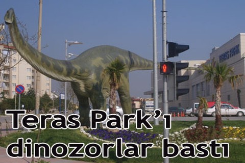 Teras Park’ı dinozorlar bastı
