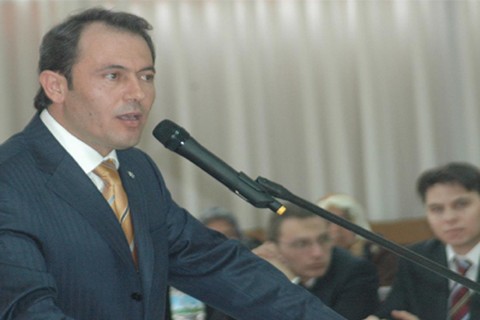 Tin’den Ünal’a cevap