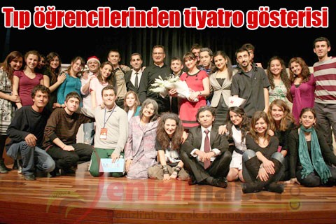 Tıp öğrencilerinden tiyatro gösterisi