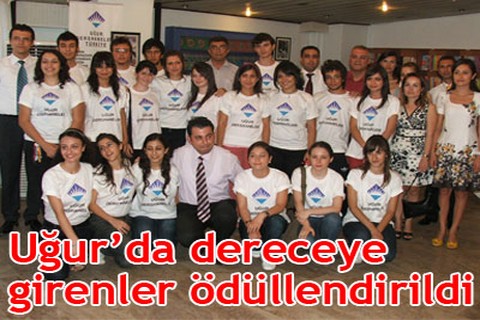 Uğur’da dereceye girenler ödüllendirildi