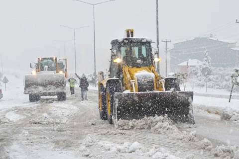 Denizli Belediyesi kar alarmında