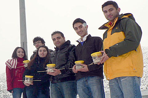 PAÜ öğrencilerinden duyarlı davranış