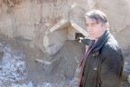 Tümülüs’ü iş makineleriyle soymuşlar