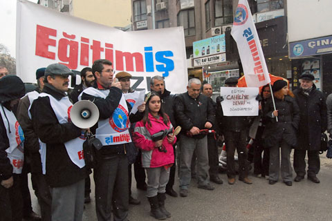 Eğitim-İş’ten 4+4+4’e protesto