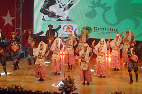 Gönlüm’üzdesin