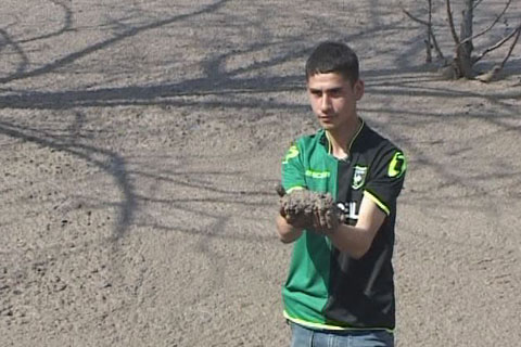 Tarlalar mil içinde kaldı