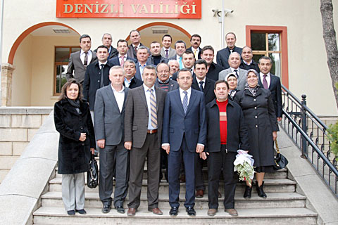 İlk ziyaret Vali Demir’e