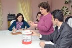 Mevsimlik iş için birbirleriyle yarıştılar