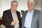 Bu etiket cam çatlağı sorunu dinlemiyor