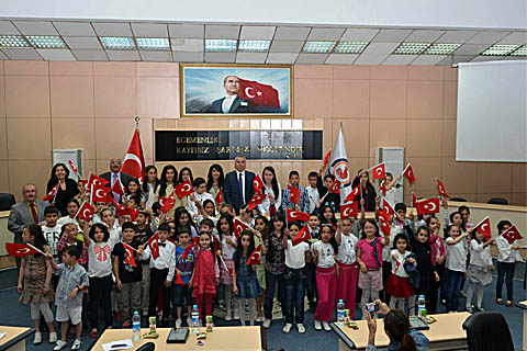Çocuk meclisi 23 Nisan için toplandı