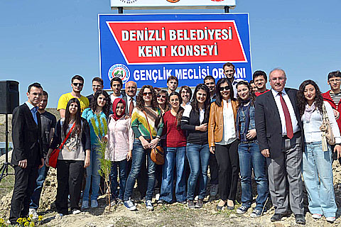 Gençlik Meclisi’nden hatıra ormanı