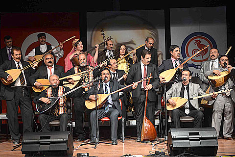 Ege’li Aşıklar atıştı