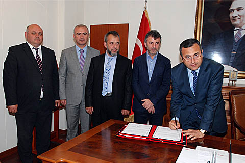 Buldan’lı hayırseverden sağlığa destek