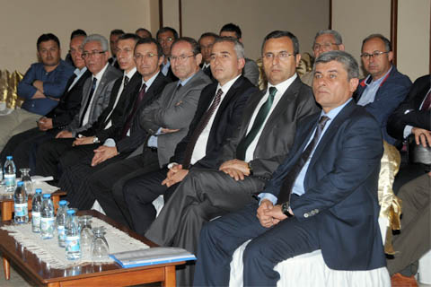 DENİZLİSPOR’A KAYYUM GİBİ YÖNETİM