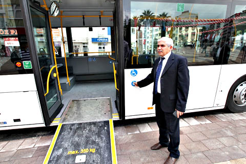 Engellilere özel otobüs